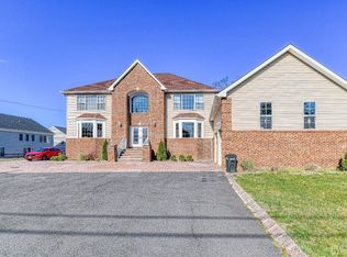 56 Fern Rd, East Brunswick, NJ 08816