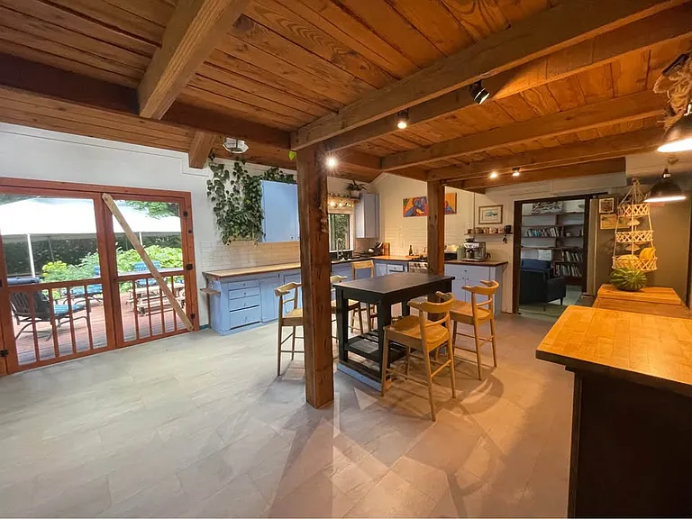 10190 SE 37th Ave — Photo 20