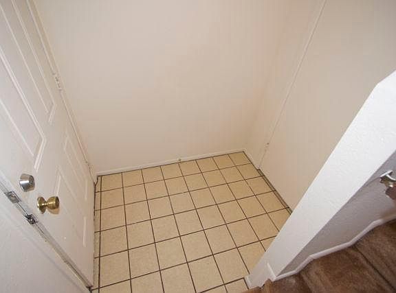 3rd image of 925 N College Ave Unit A201