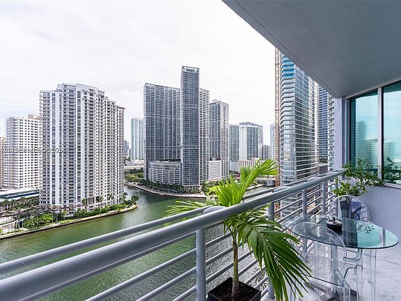 2nd image of 325 S Biscayne Blvd APT 2221