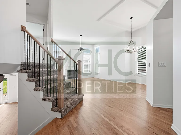 15239 Goodman St — Photo 3
