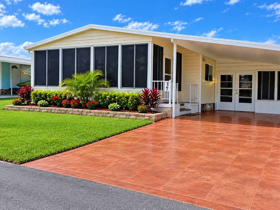 1st image of 37 Granada Way