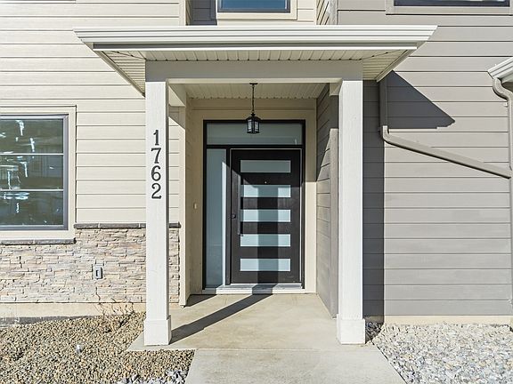 4th image of 1762 Balsam Pl