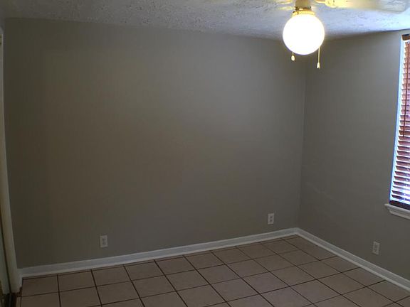 4th image of 1968 1/2 W Dallas St APT A