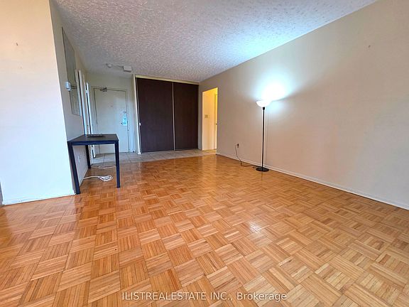 3rd image of 5 Massey Sq #407