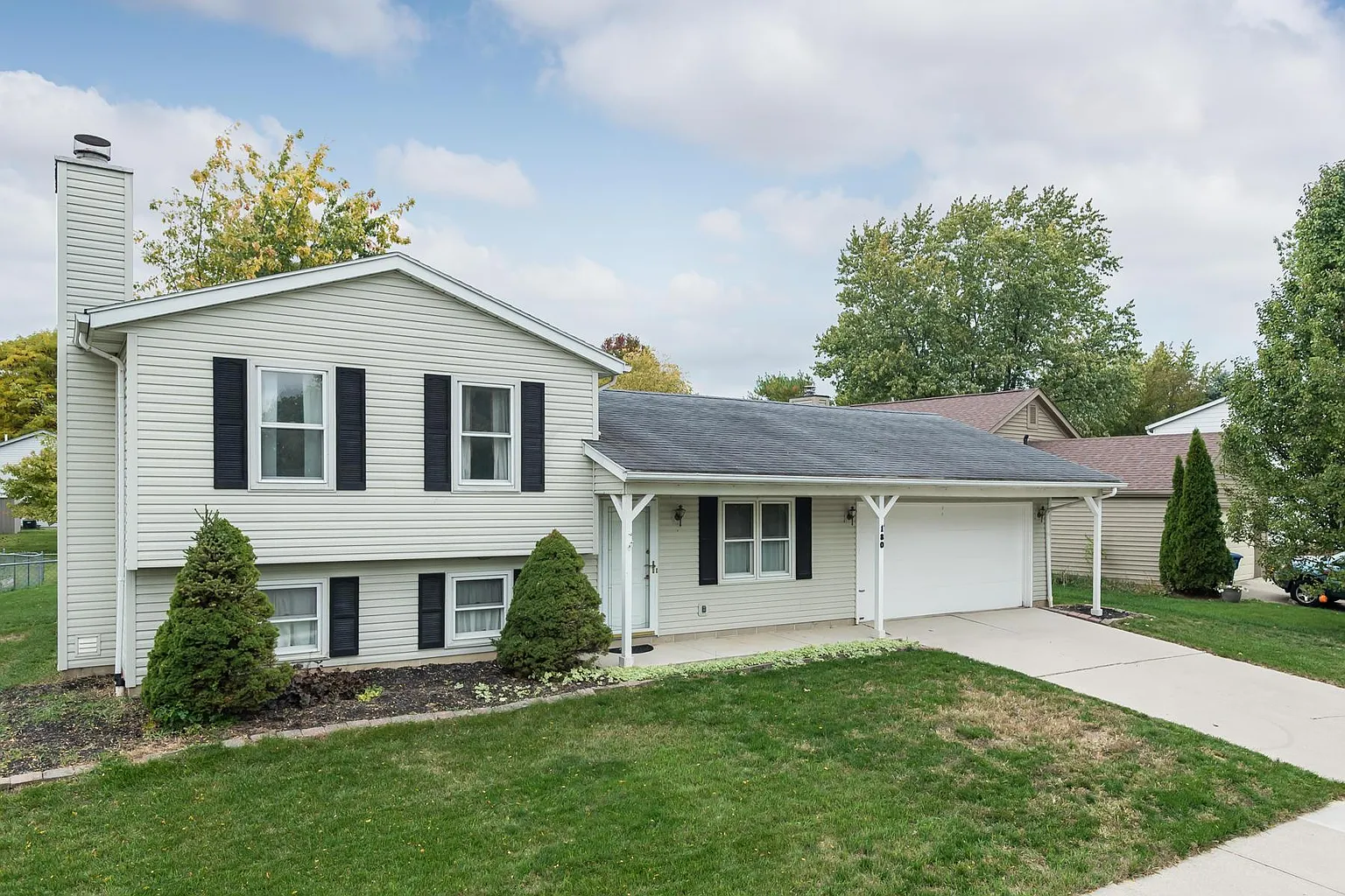 180 Rock Creek Dr photo 1