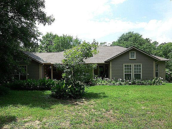 2nd image of 30 Westwood Dr