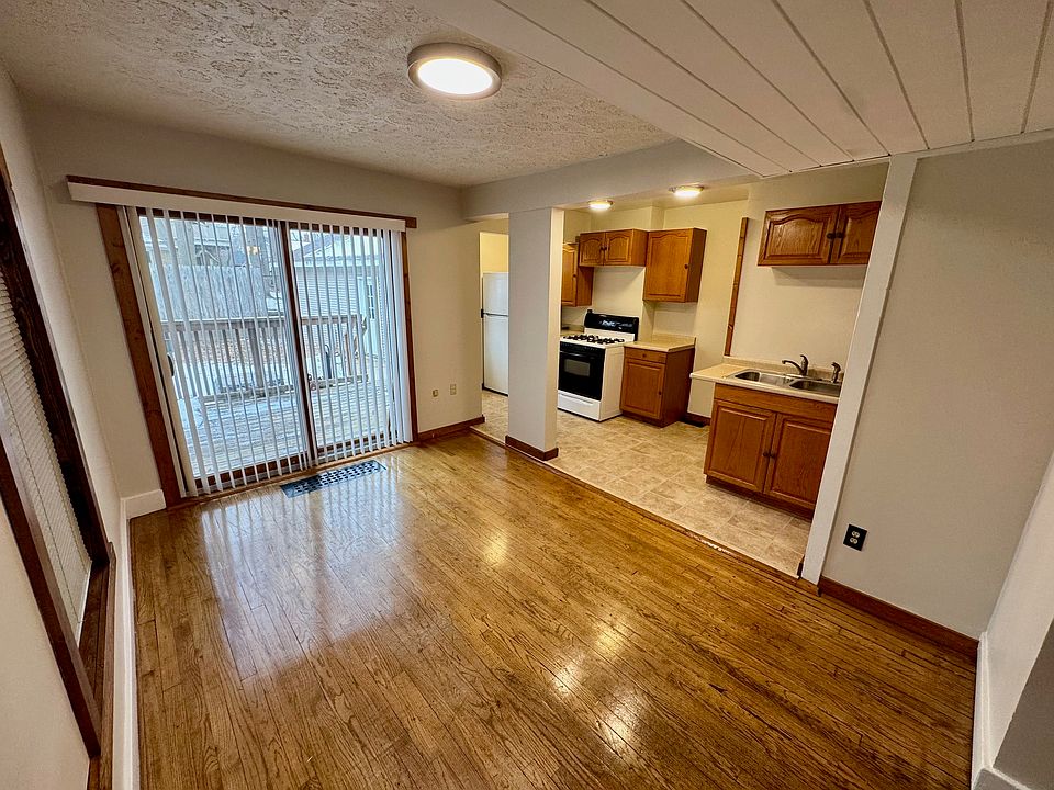 1st image of 103 Luton Ave SE Unit 2