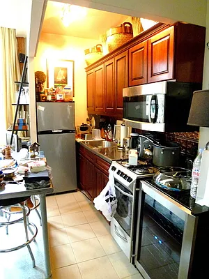 Rented by DSA Realty | media 17