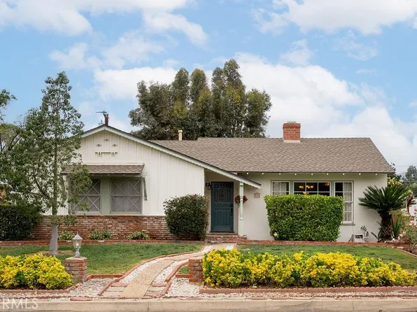 225 Roundup Rd, Glendora, CA 91741