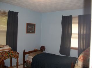 411 Pasadena Ave, Crest Hill, IL 60403