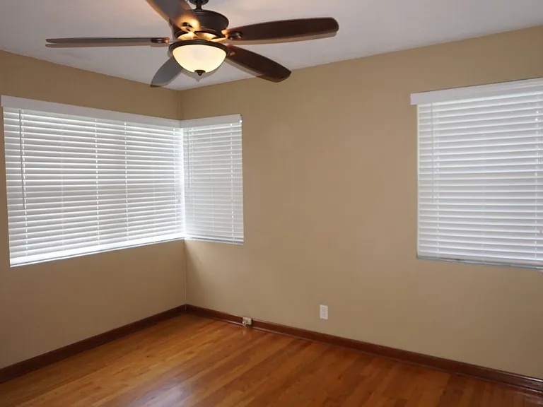3925 Miruelo Cir N — Photo 22
