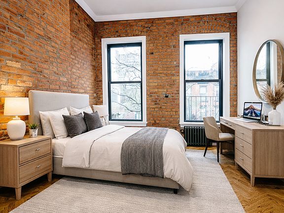 5th image of 5 Jones St APT 14