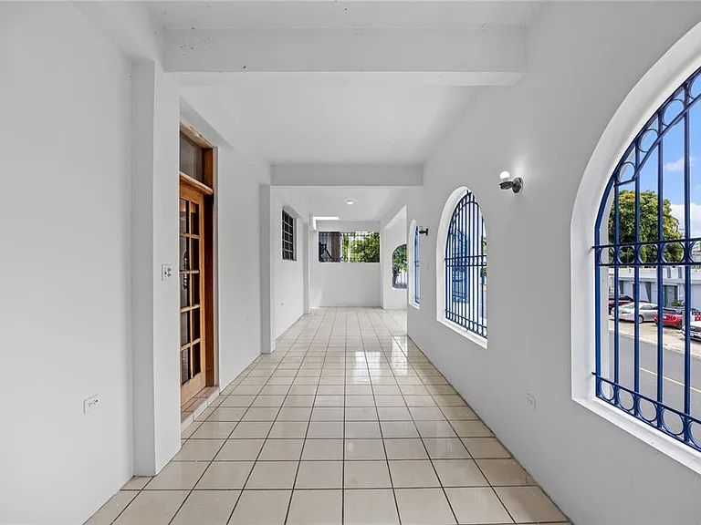 CAPARRA HEIGHTS J-42 Escorial Avenue — Photo 2