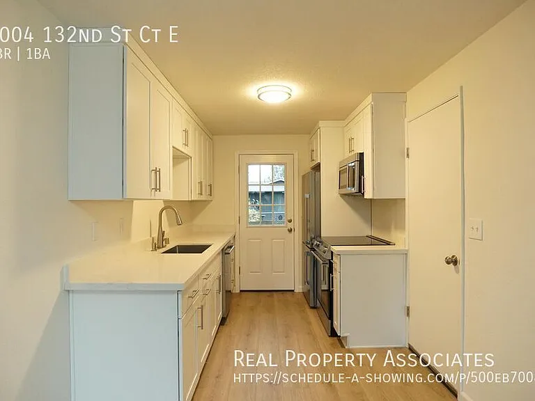 5004 132nd Street Ct E — Photo 4