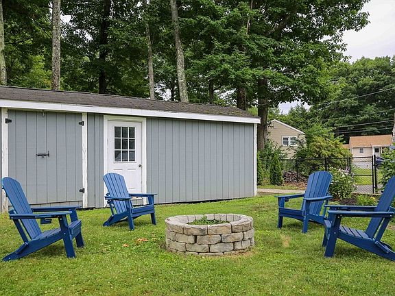 3rd image of 50 Rolling Ridge Rd