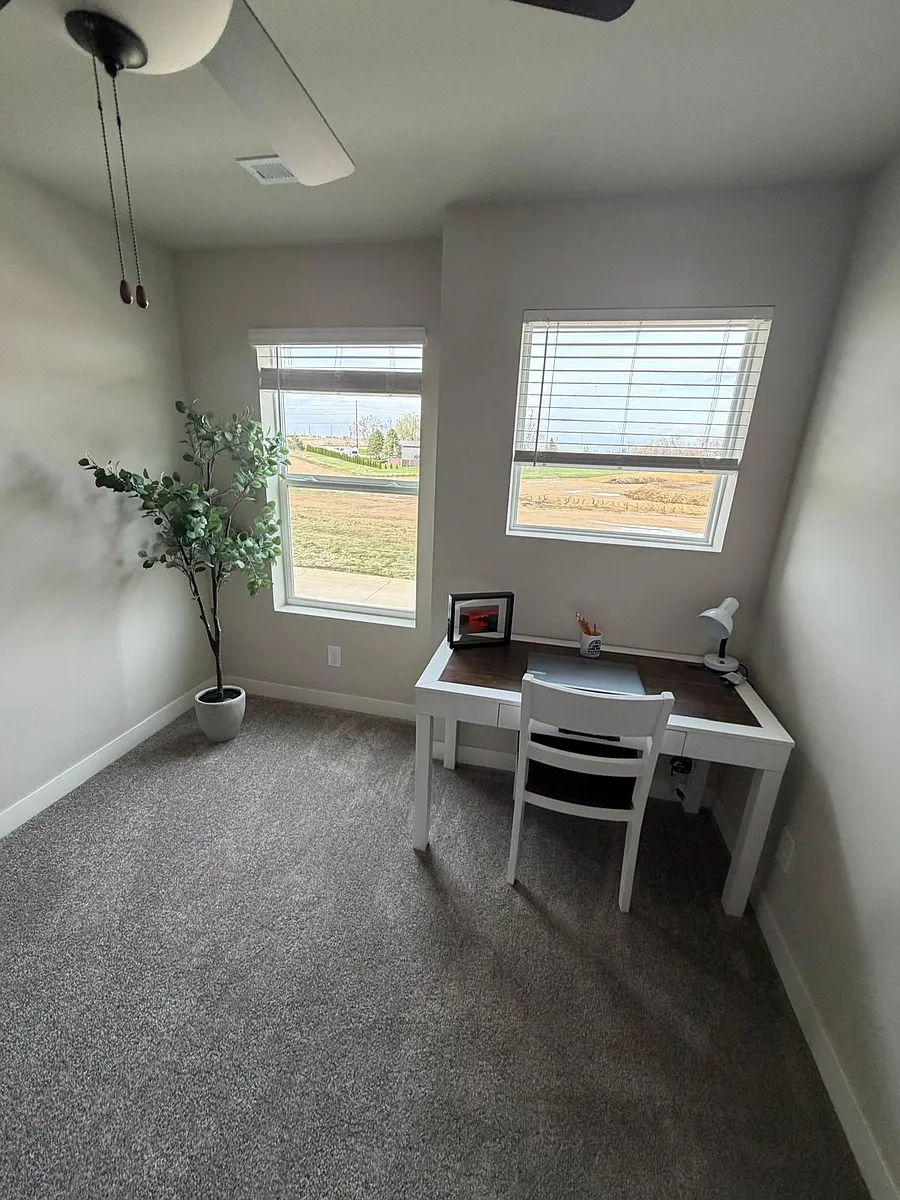 Building Photo - 9325 Snowberry Dr SW