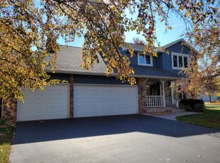 9055 Moorland Chase, Minneapolis, MN 55443