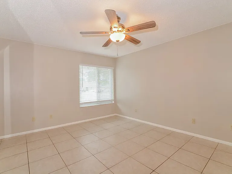 1448 La Paloma Cir — Photo 8