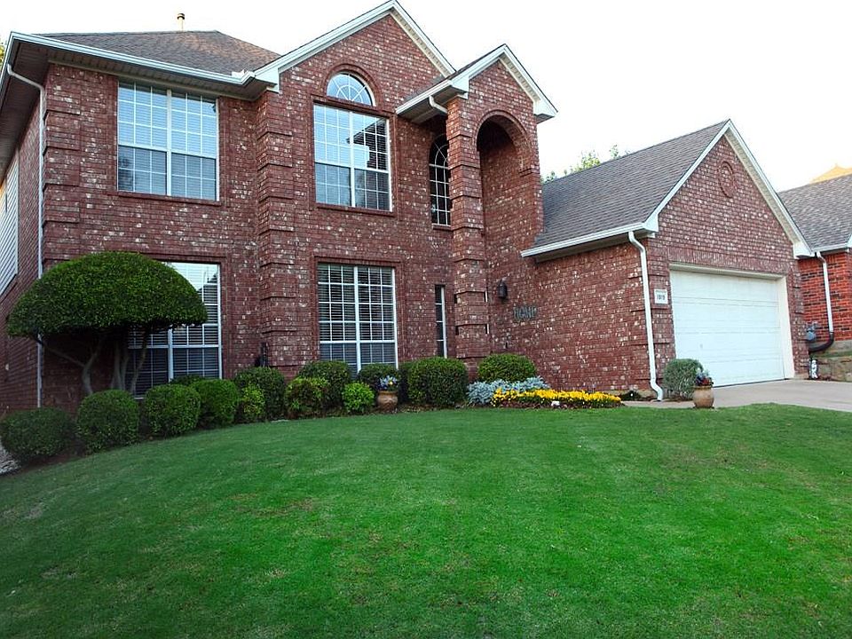 1st image of 1919 Parktree Dr