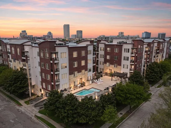 100 Willard St APT 36, Houston, TX 77006