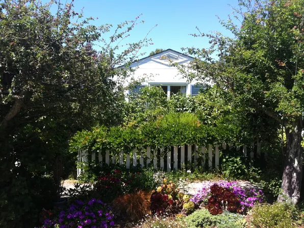 (undisclosed Address), Kensington, CA 94708