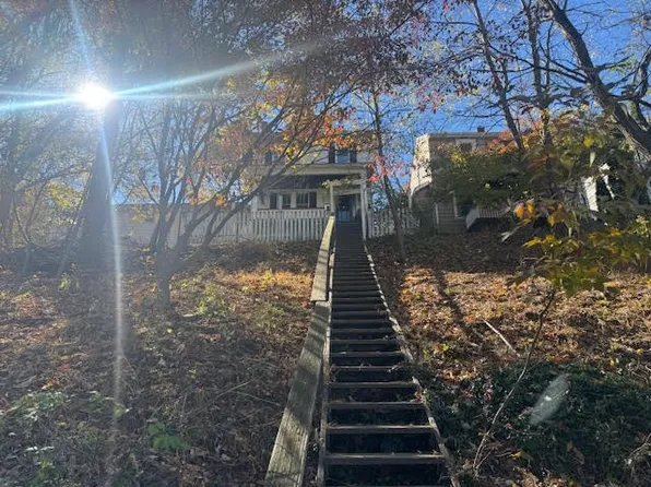 514 Hiland Ave, Coraopolis, PA 15108