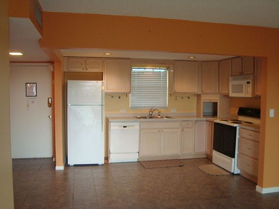 3rd image of 200 Wrenn St APT 304