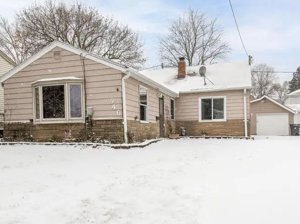 946 Perkins AVENUE, Waukesha, WI 53186