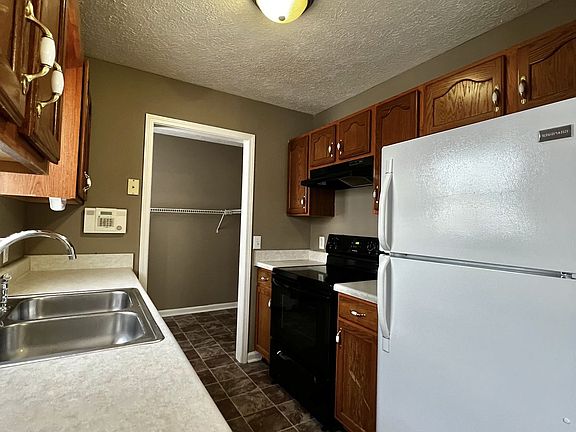 5th image of 262 Fritz Cir