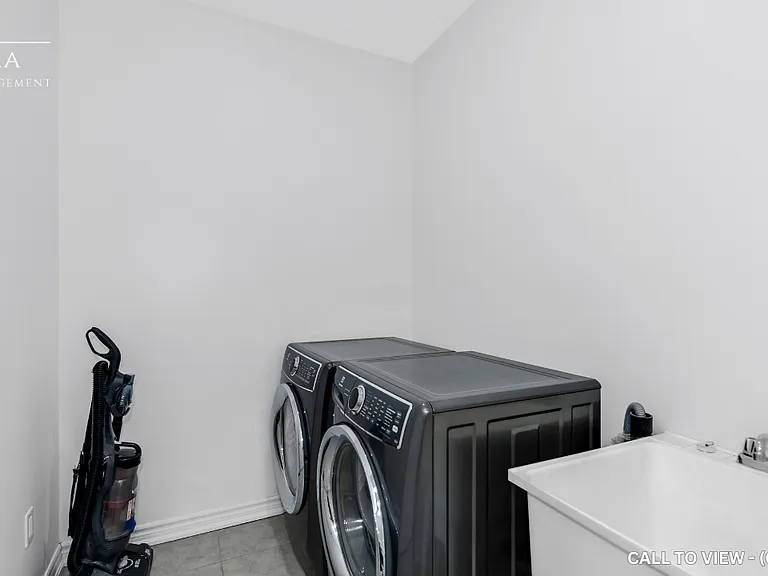 1252 Peelar Cres — Photo 32