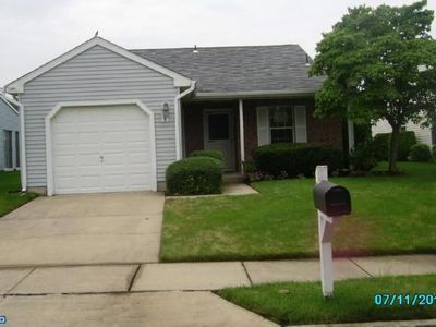11 Ewing Ct, Mount Laurel, NJ, 08054