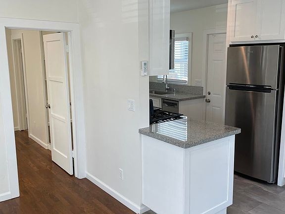 4th image of 4062 30th St #4062