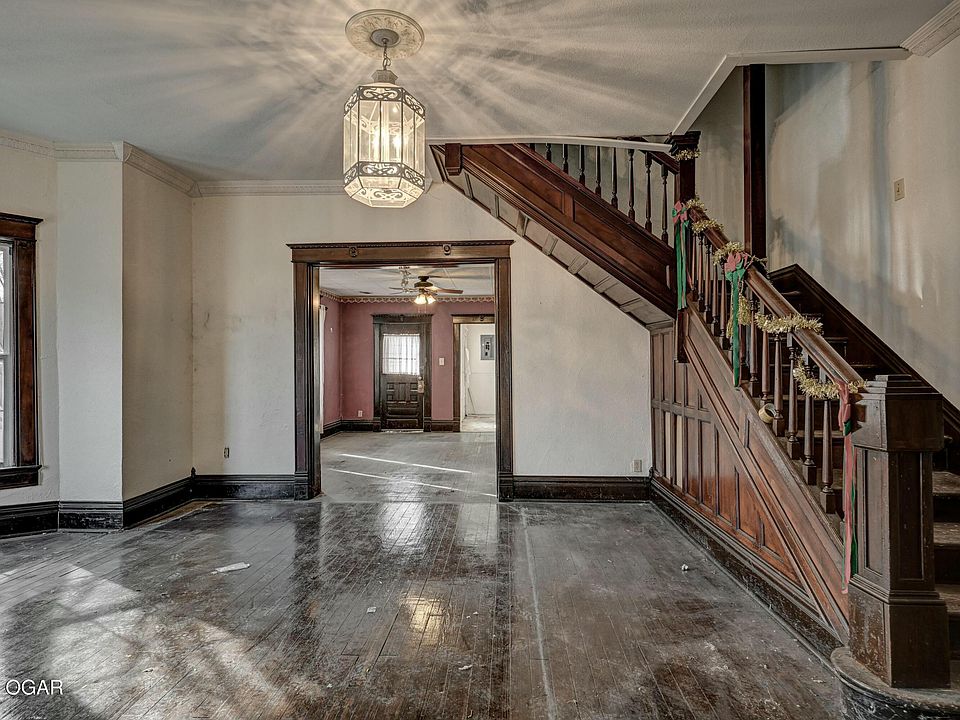 801 W 9th St, Joplin, MO 64801 | MLS #256919 | Zillow