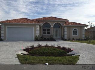27 Columbus Ct, Palm Coast, FL 32137