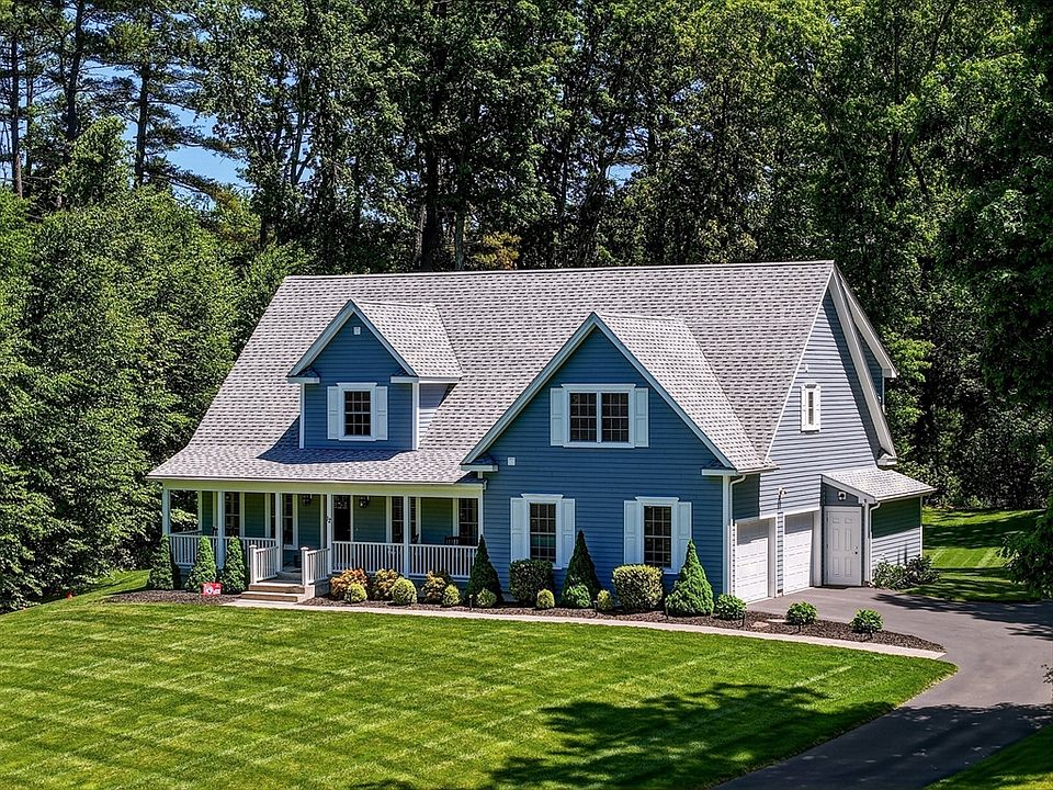1st image of 12 Crystal Ln