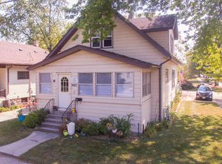 2623 67th St, Kenosha, WI 53143