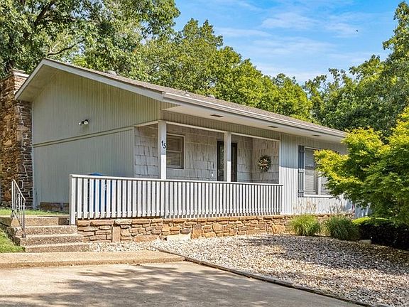 2nd image of 15 Abingdon Ln