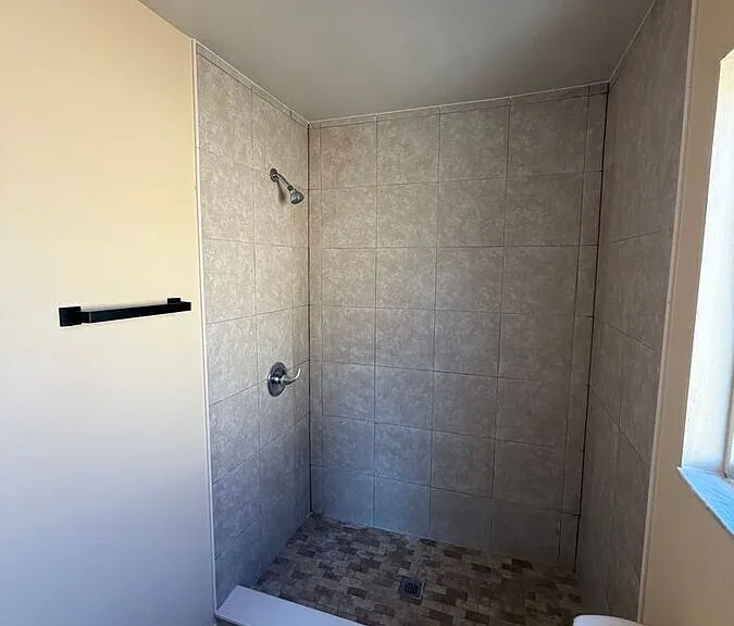 1090 Buttercup Dr — Photo 14