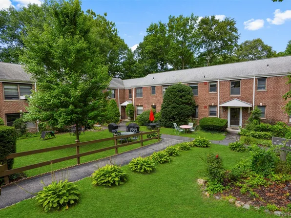 64 Rockledge Road Rockledge #2B, Hartsdale, NY 10530