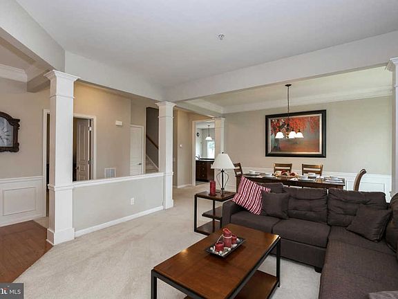 5th image of 249 N Caldwell Cir