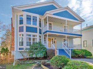 5614 1st St S, Arlington, VA 22204