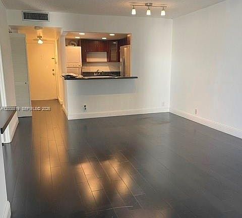 5th image of 1865 Brickell Ave APT A1104