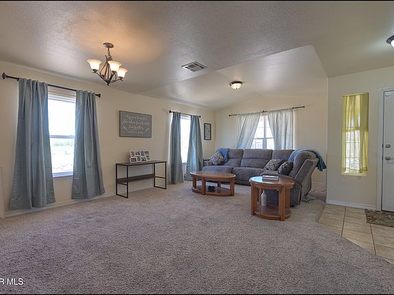 4th image of 10749 Silvercloud Dr