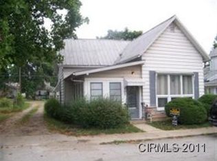 403 E Chestnut St, Hartford City, IN 47348