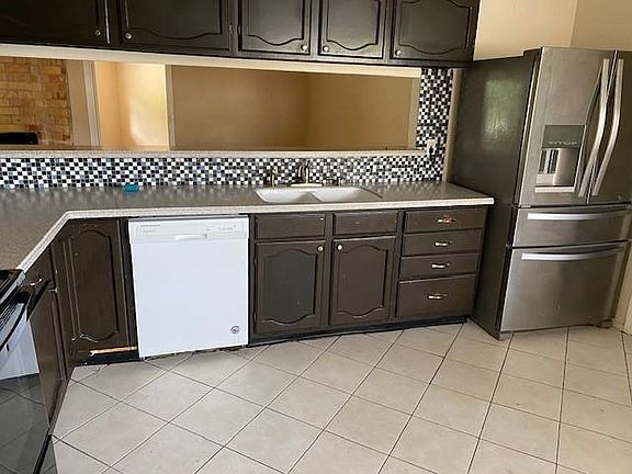 5th image of 6507 Bridgegate Dr