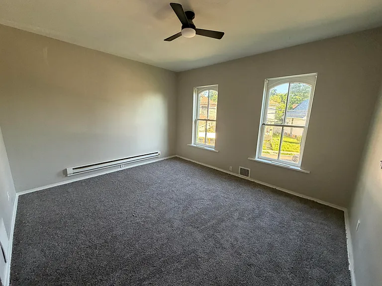 1226 Ridge Ave #1/2 — Photo 5