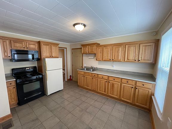 5th image of 803 Vine St APT 3