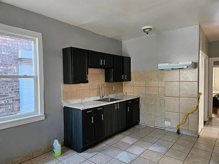 8455 S Peoria St — Photo 6