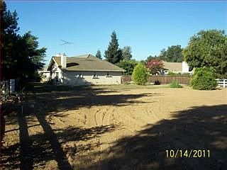 5th image of 14000 Center Ave